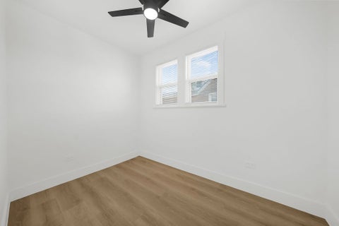 Tiny photo for 2724 N Mobile Avenue, Chicago, IL 60639 (MLS # 12678319)