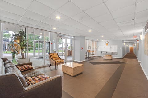 Tiny photo for 9001 Golf Road #10F, Des Plaines, IL 60016 (MLS # 12724612)