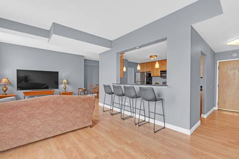 Tiny photo for 9001 Golf Road #10F, Des Plaines, IL 60016 (MLS # 12724612)