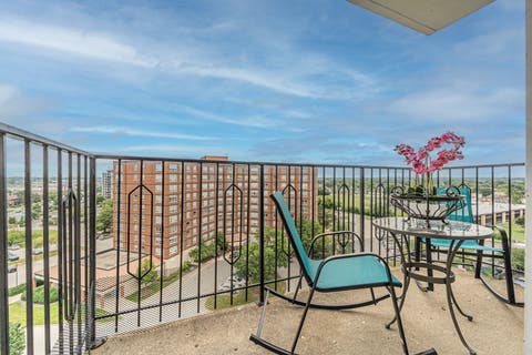 Tiny photo for 9001 Golf Road #10F, Des Plaines, IL 60016 (MLS # 12724612)