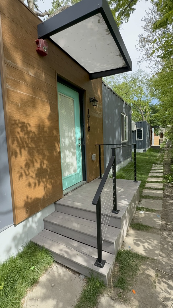 1918 Noyes Street