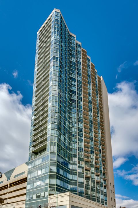 111 W MAPLE Street 2703 Chicago IL 60610