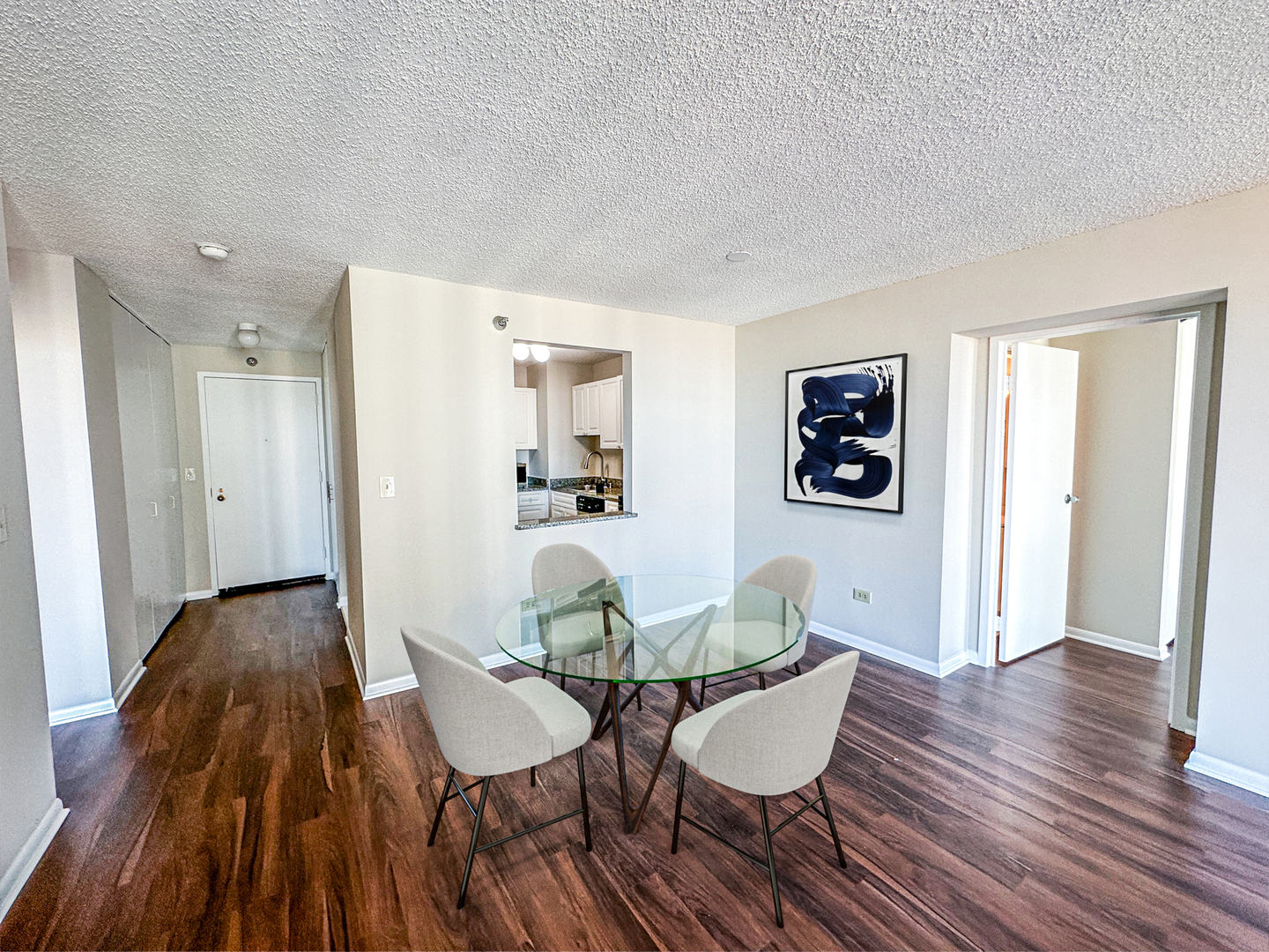 111 W MAPLE Street 2703