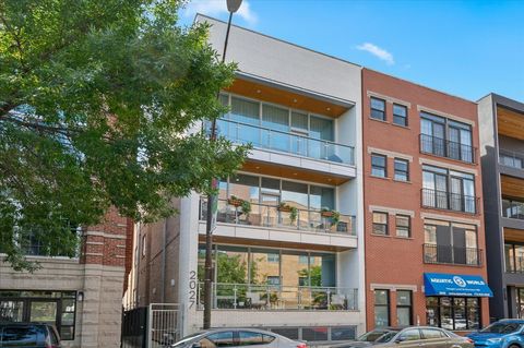 2027 W BELMONT Avenue 1 Chicago IL 60618
