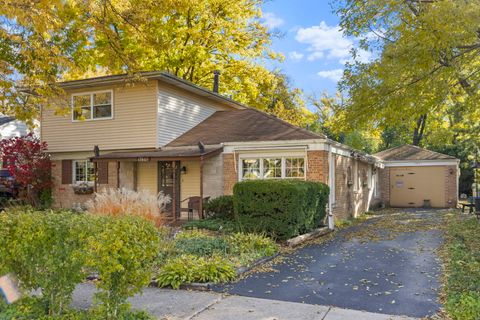 Tiny photo for 17601 Lincoln Avenue, Homewood, IL 60430 (MLS # 12504484)