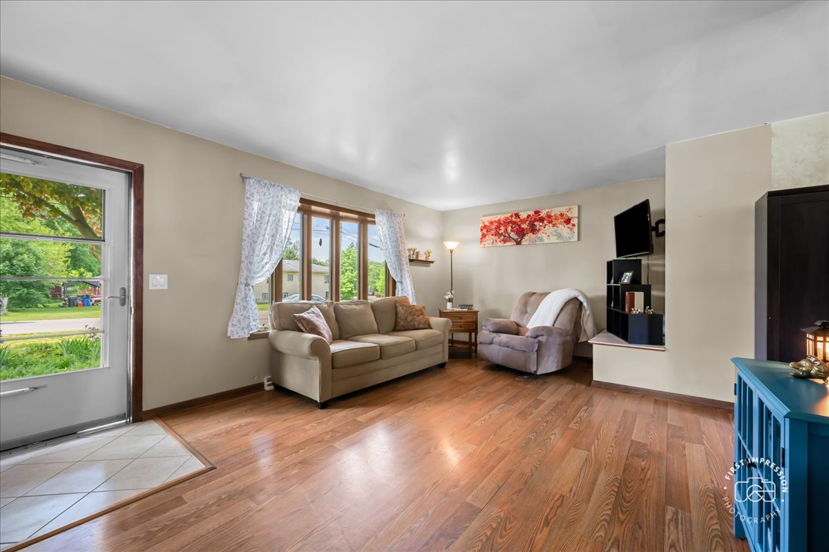 Properties 1 184 Locust Street
