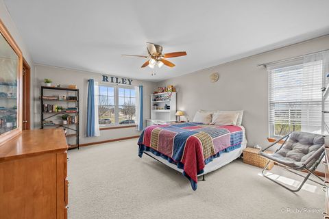 Tiny photo for 601 Meade Boulevard, North Aurora, IL 60542 (MLS # 12568241)