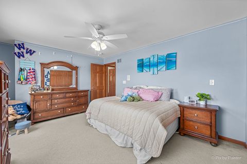 Tiny photo for 601 Meade Boulevard, North Aurora, IL 60542 (MLS # 12568241)