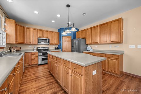 Tiny photo for 601 Meade Boulevard, North Aurora, IL 60542 (MLS # 12568241)