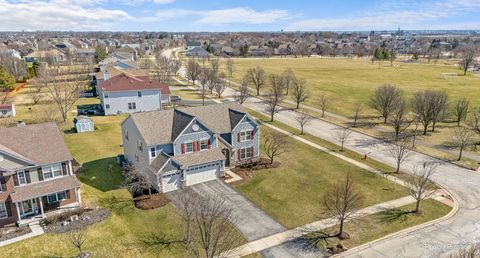 Tiny photo for 601 Meade Boulevard, North Aurora, IL 60542 (MLS # 12568241)