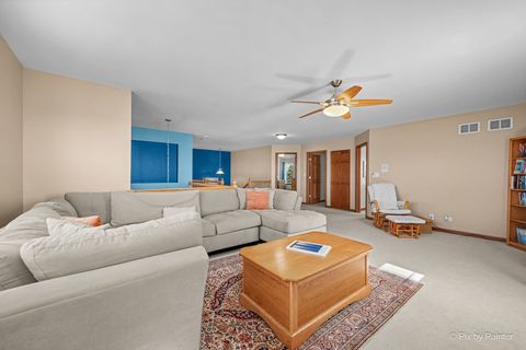 Tiny photo for 601 Meade Boulevard, North Aurora, IL 60542 (MLS # 12568241)