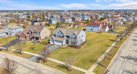 Tiny photo for 601 Meade Boulevard, North Aurora, IL 60542 (MLS # 12568241)