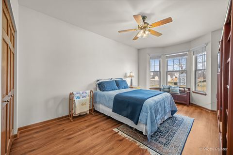 Tiny photo for 601 Meade Boulevard, North Aurora, IL 60542 (MLS # 12568241)