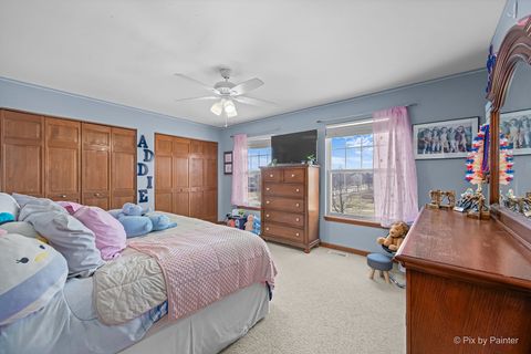 Tiny photo for 601 Meade Boulevard, North Aurora, IL 60542 (MLS # 12568241)