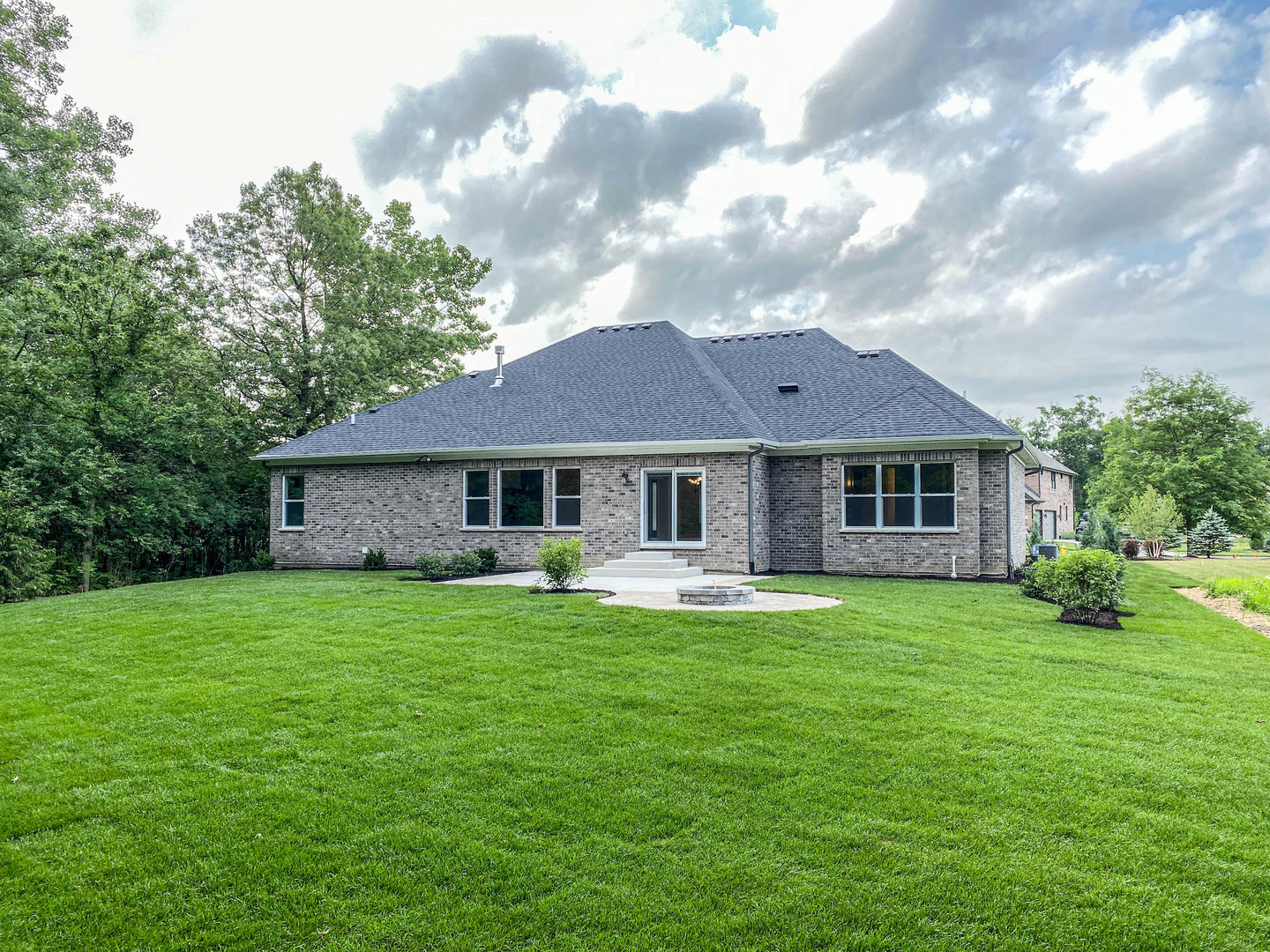 25919 W Kelly Court