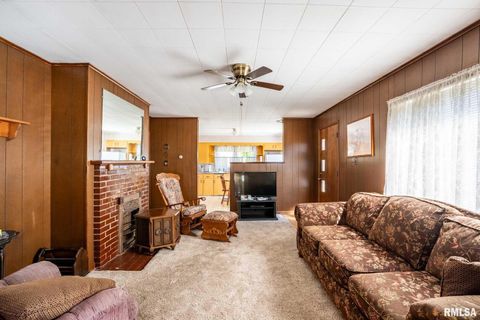 Tiny photo for 840 Highway 145 S, Harrisburg, IL 62946 (MLS # QC4267102)