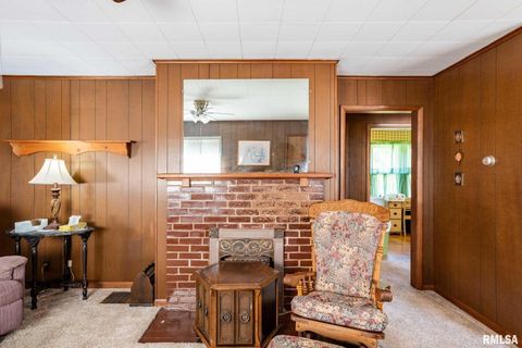 Tiny photo for 840 Highway 145 S, Harrisburg, IL 62946 (MLS # QC4267102)