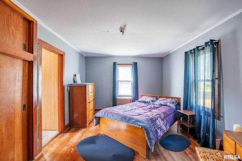 Tiny photo for 840 Highway 145 S, Harrisburg, IL 62946 (MLS # QC4267102)