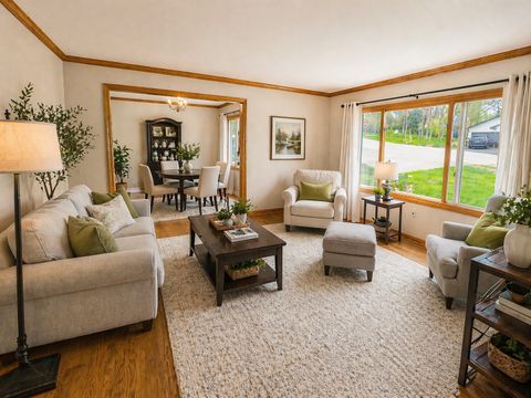 Tiny photo for 4516 Hillside Court, Crystal Lake, IL 60012 (MLS # 12619587)