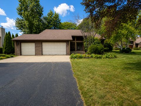 Photo of 38222 N Golf lane Drive, Wadsworth, IL 60083 (MLS # 12677222)