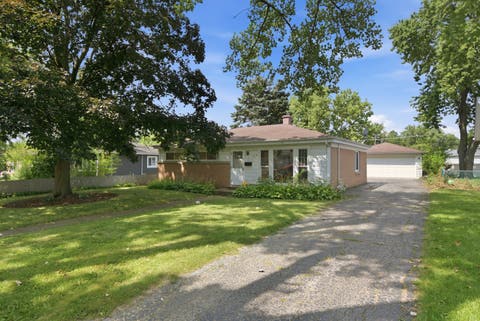 Tiny photo for 364 N Biermann Avenue, Villa Park, IL 60181 (MLS # 12719628)