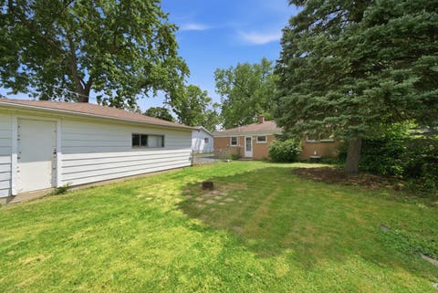 Tiny photo for 364 N Biermann Avenue, Villa Park, IL 60181 (MLS # 12719628)