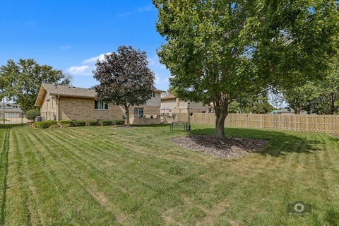 Tiny photo for 14147 Mallard Drive, Orland Park, IL 60467 (MLS # 12749955)