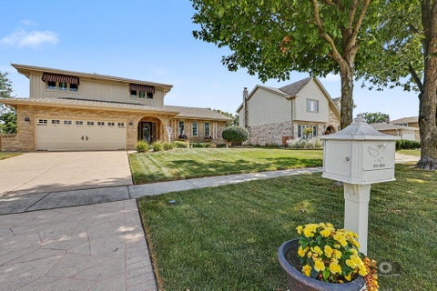Tiny photo for 14147 Mallard Drive, Orland Park, IL 60467 (MLS # 12749955)