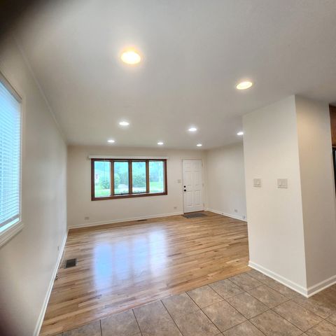 Tiny photo for 208 ALBERT Terrace, Wheeling, IL 60090 (MLS # 12653045)