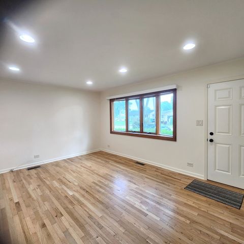 Tiny photo for 208 ALBERT Terrace, Wheeling, IL 60090 (MLS # 12653045)