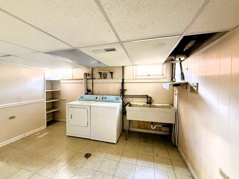 Tiny photo for 9608 S Kolin Avenue, Oak Lawn, IL 60453 (MLS # 12559381)