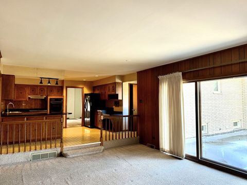 Tiny photo for 9608 S Kolin Avenue, Oak Lawn, IL 60453 (MLS # 12559381)