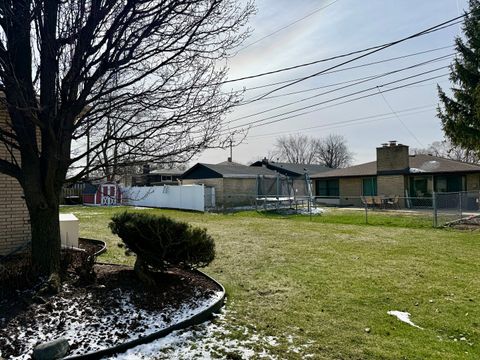 Tiny photo for 9608 S Kolin Avenue, Oak Lawn, IL 60453 (MLS # 12559381)