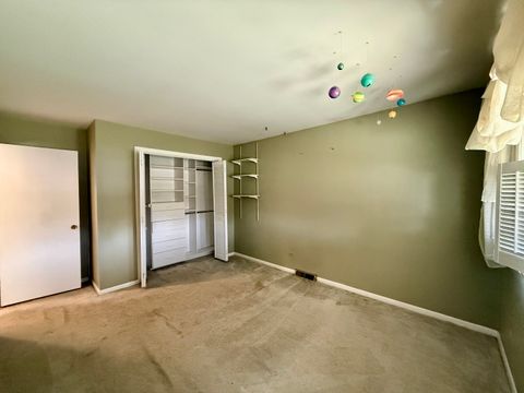 Tiny photo for 9608 S Kolin Avenue, Oak Lawn, IL 60453 (MLS # 12559381)