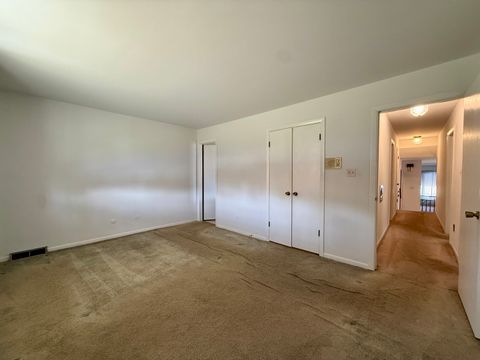 Tiny photo for 9608 S Kolin Avenue, Oak Lawn, IL 60453 (MLS # 12559381)