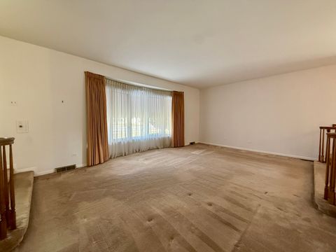 Tiny photo for 9608 S Kolin Avenue, Oak Lawn, IL 60453 (MLS # 12559381)