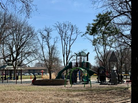 Tiny photo for 9608 S Kolin Avenue, Oak Lawn, IL 60453 (MLS # 12559381)