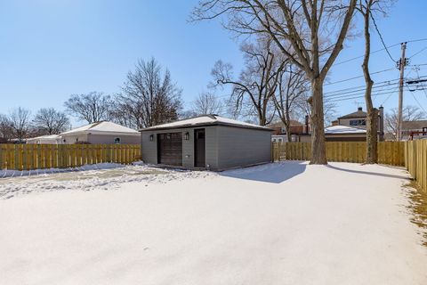 A home in Park Ridge