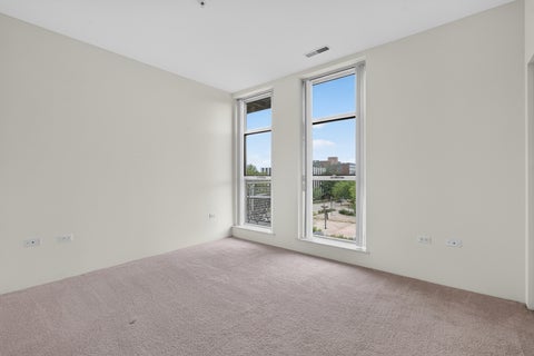 Tiny photo for 1572 Maple Avenue #406, Evanston, IL 60201 (MLS # 12789104)