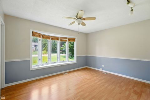 Tiny photo for 2S225 Lawler Lane, Lombard, IL 60148 (MLS # 12451692)