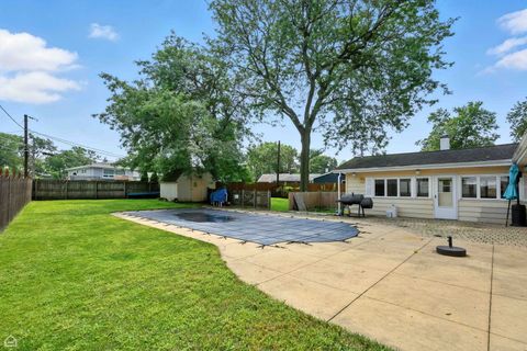 Tiny photo for 2S225 Lawler Lane, Lombard, IL 60148 (MLS # 12451692)