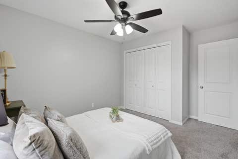Tiny photo for 4415 Montclair Court, Bettendorf, IA 52722 (MLS # 12731838)