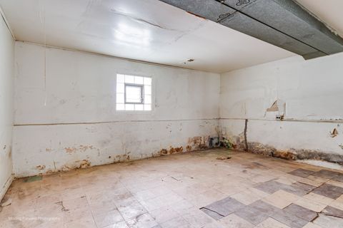 Tiny photo for 643 S 19th Avenue, Maywood, IL 60153 (MLS # 12506190)