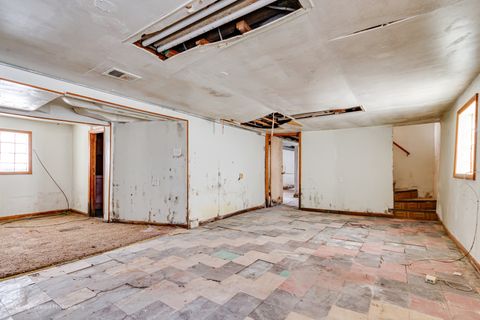 Tiny photo for 643 S 19th Avenue, Maywood, IL 60153 (MLS # 12506190)