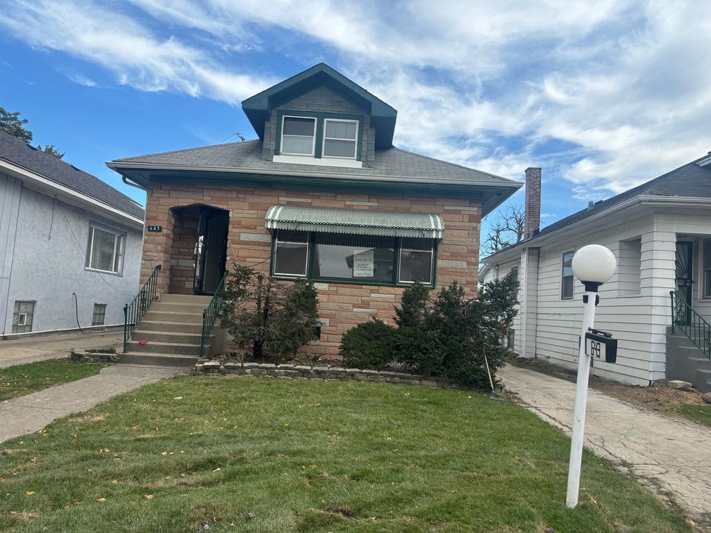 Photo for 643 S 19th Avenue, Maywood, IL 60153 (MLS # 12506190)