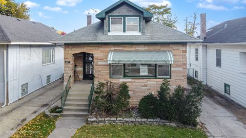 Tiny photo for 643 S 19th Avenue, Maywood, IL 60153 (MLS # 12506190)