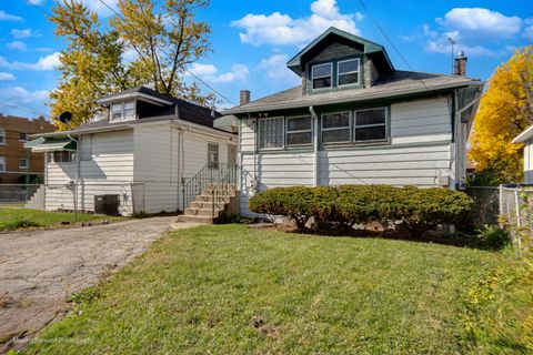 Tiny photo for 643 S 19th Avenue, Maywood, IL 60153 (MLS # 12506190)
