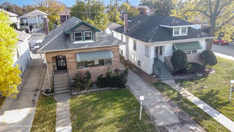 Photo of 643 S 19th Avenue, Maywood, IL 60153 (MLS # 12506190)