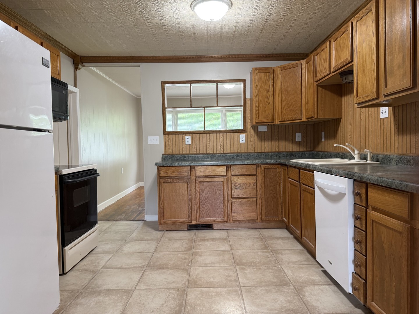 1165 Roselawn Drive