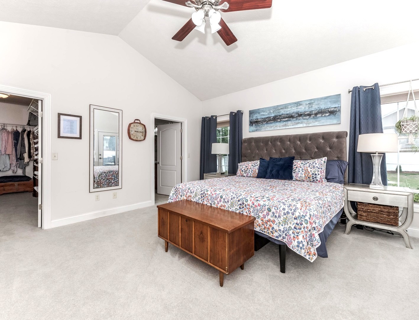 Bloomington, Illinois 61705, United States, 3 Bedrooms Bedrooms, ,3 BathroomsBathrooms,Residential,Active,229190